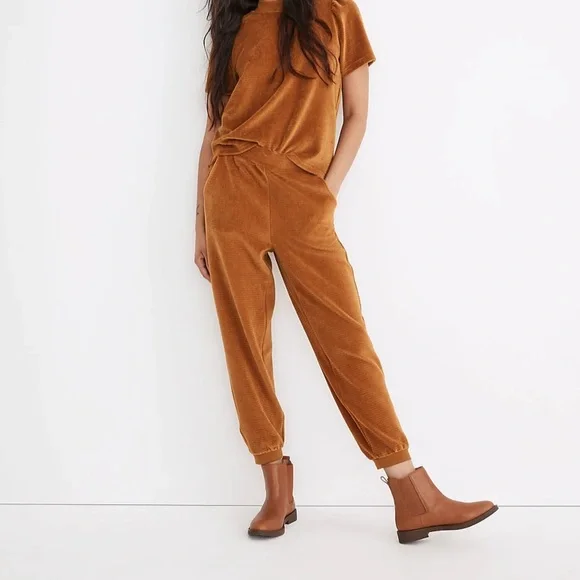 Madewell Velour Corduroy Relaxed Fit Acorn Joggers, M, NWT - Picture 2 of 6